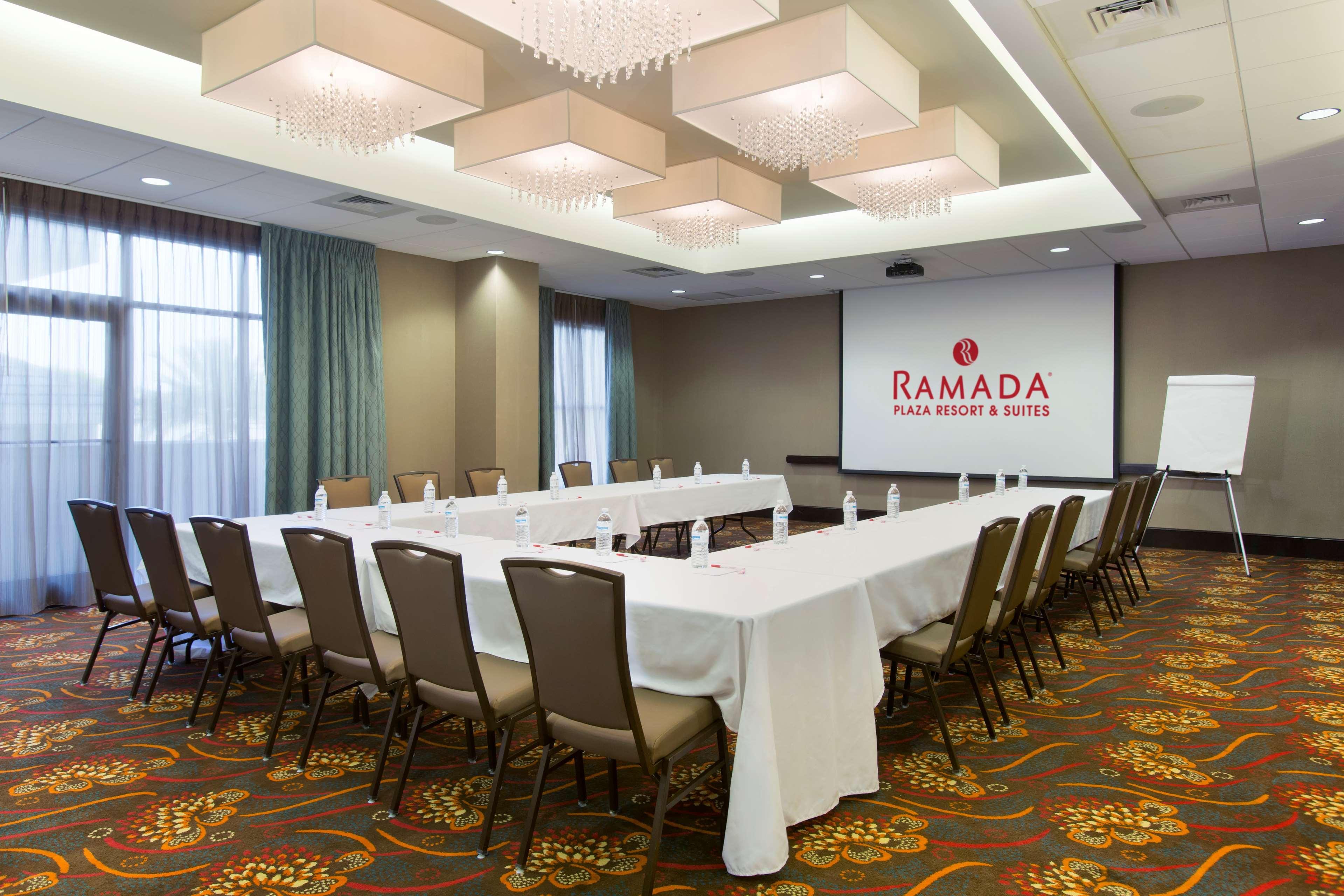 Ramada Plaza By Wyndham Orlando Resort & Suites Intl Drive Bagian luar foto