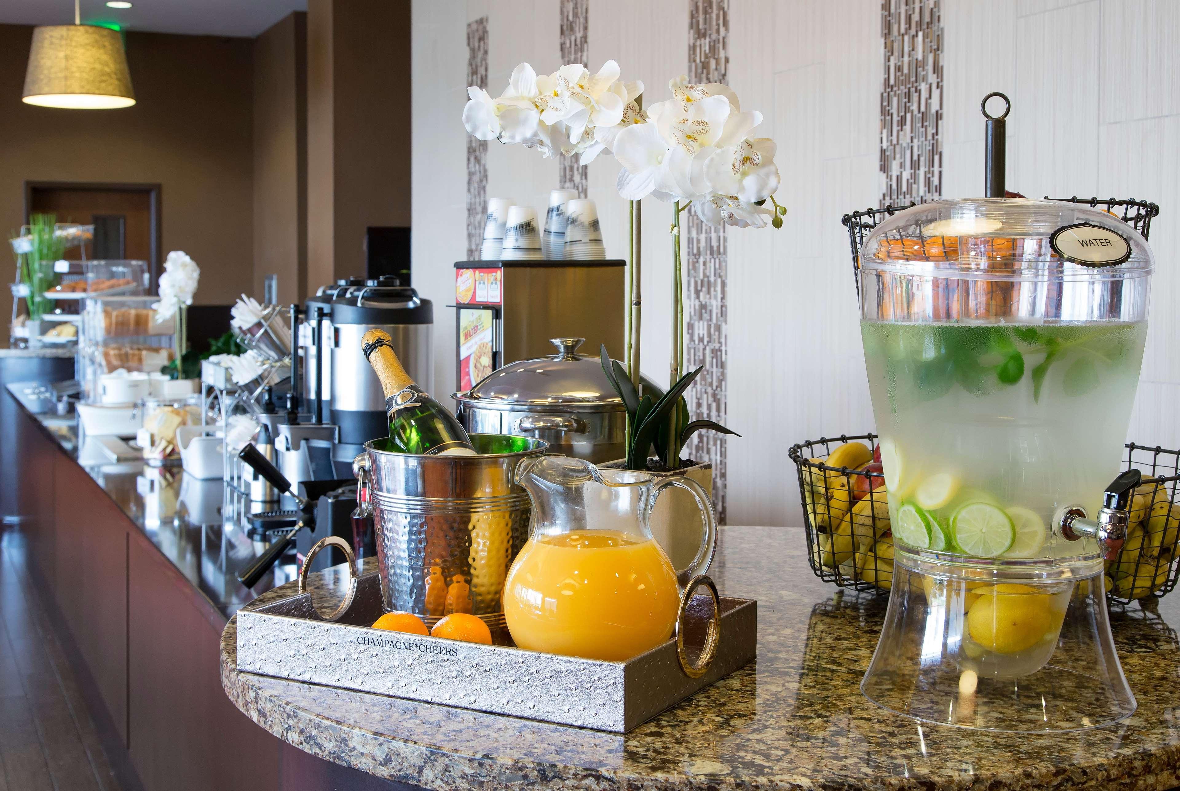 Ramada Plaza By Wyndham Orlando Resort & Suites Intl Drive Bagian luar foto