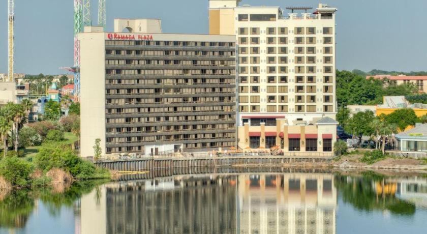 Ramada Plaza By Wyndham Orlando Resort & Suites Intl Drive Bagian luar foto